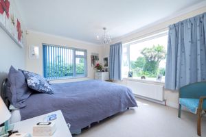 Bedroom- click for photo gallery